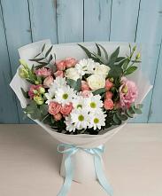 Букет цветов из:  Розы, Лизиантусы и Хризантемы в Правдинском