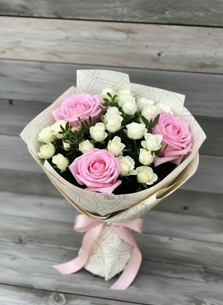 Букет цветов из: Розы в Правдинском