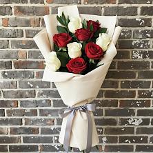 Букет цветов из:  Розы в Правдинском
