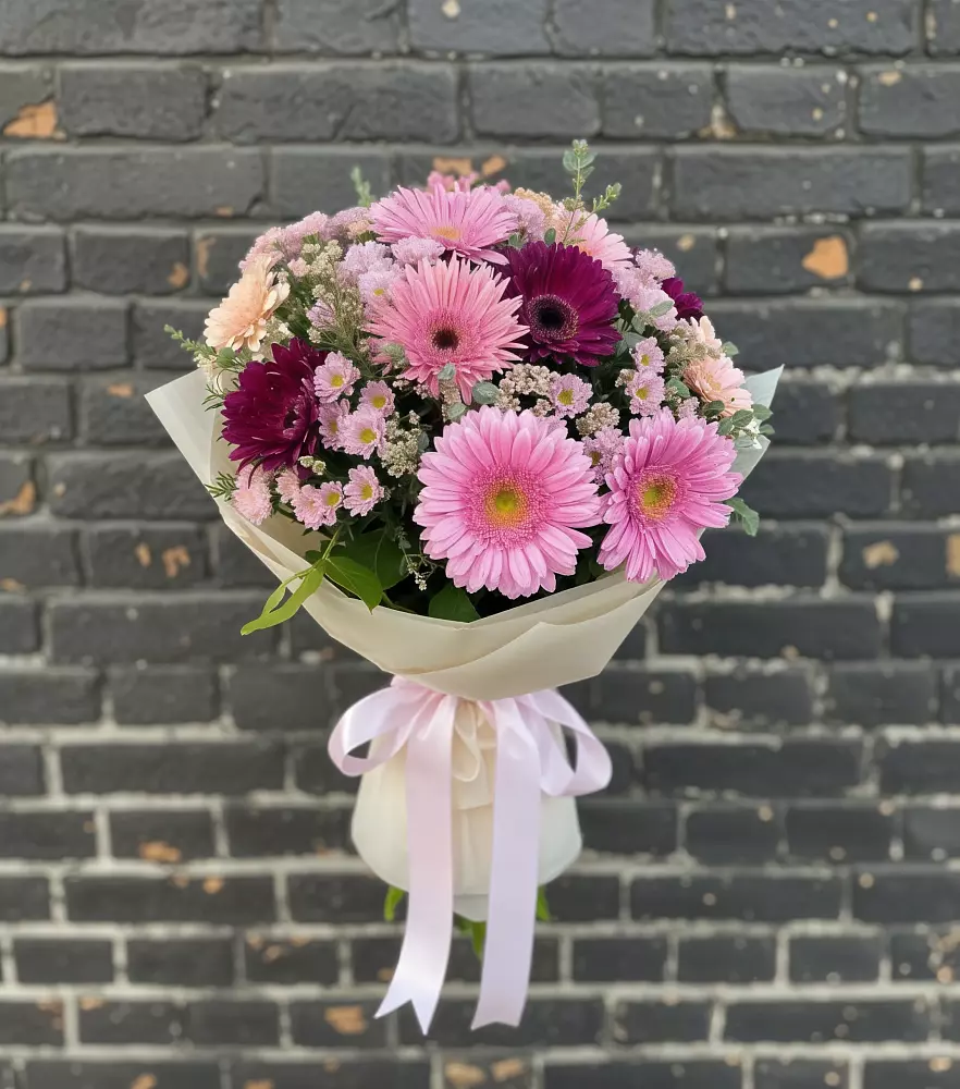 Букет цветов из: Герберы и Хризантемы в Правдинском