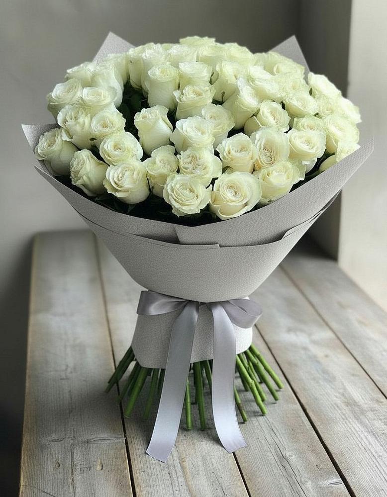 Букет 35 Белых роз в Правдинском