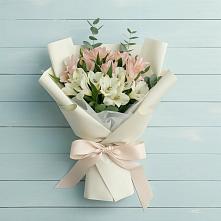 Букет цветов из:  Альстромерии в Правдинском