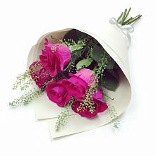 Букет цветов из:  Розы в Правдинском