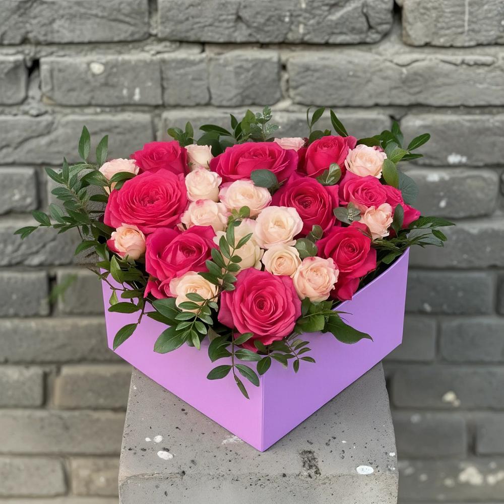 Цветочная композиция из Розы в коробке в Правдинском