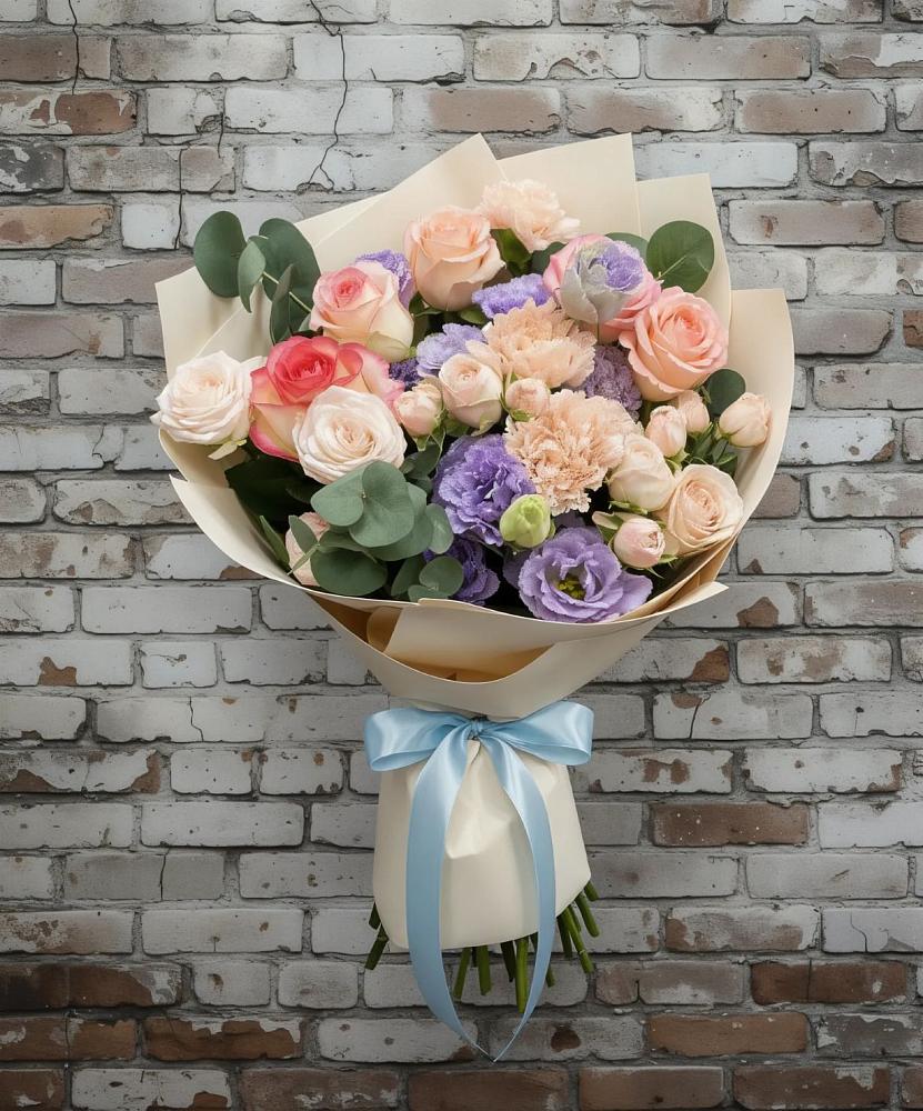 Букет цветов из: Розы, Лизиантусы и Гвоздики в Правдинском