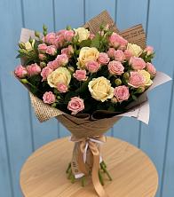 Букет цветов из:  Розы в Правдинском