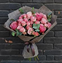 Букет цветов из:  Розы в Правдинском